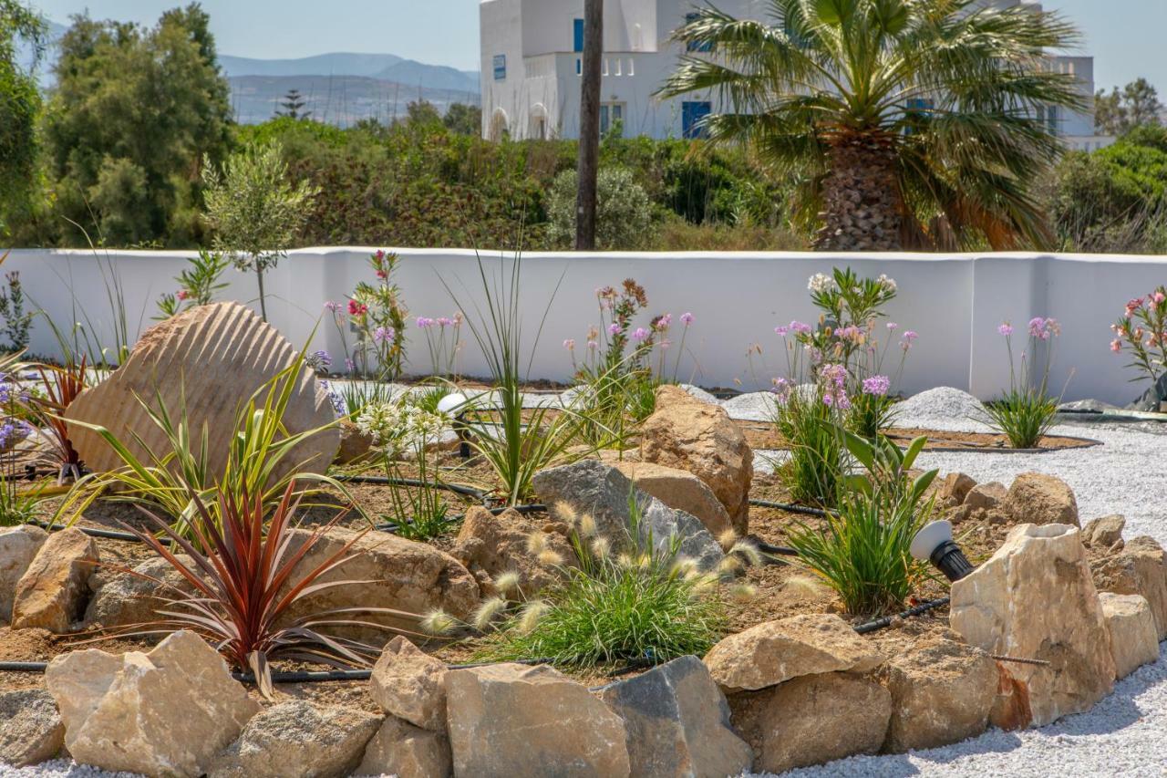 Crystal Mare Suites Naxos City Buitenkant foto