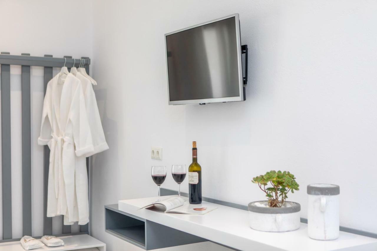 Crystal Mare Suites Naxos City Buitenkant foto