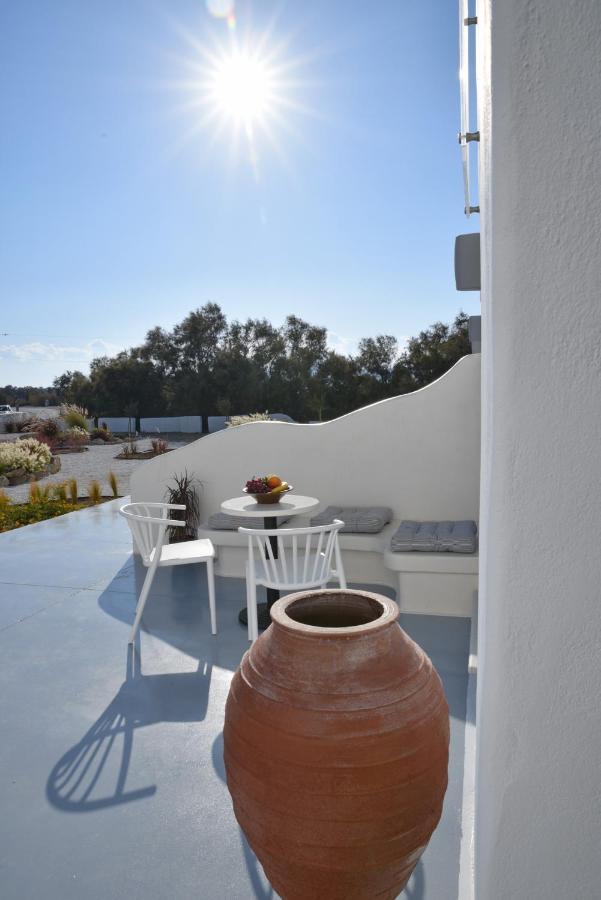 Crystal Mare Suites Naxos City Buitenkant foto